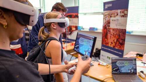 Ausstellungslandschaft zum MINT-Festival Jena 2025